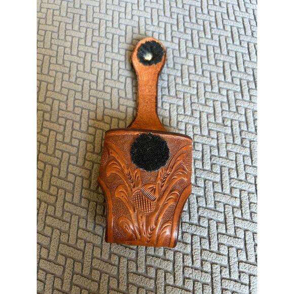 Tooled Leather Cell Phone Case With Silver Concho Montana Silversmiths Vintage - Picture 5 of 7